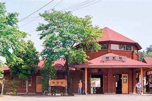 明覚駅駅舎