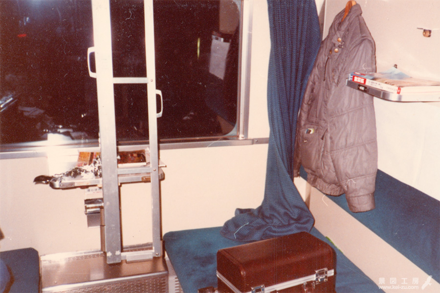 B寝台下段