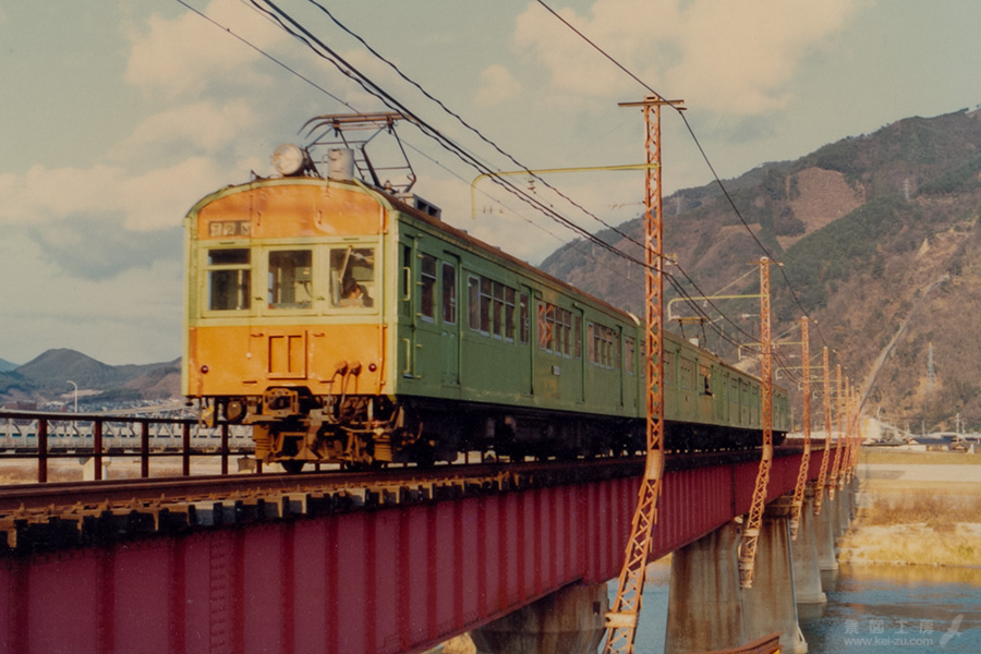 739M　クモハ73313