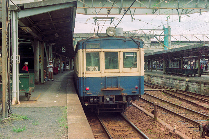 クモハユニ44801