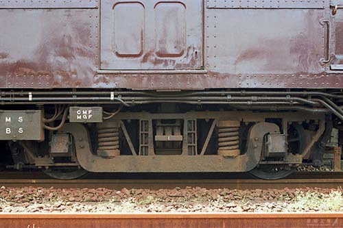 クモハ12053 DT11台車